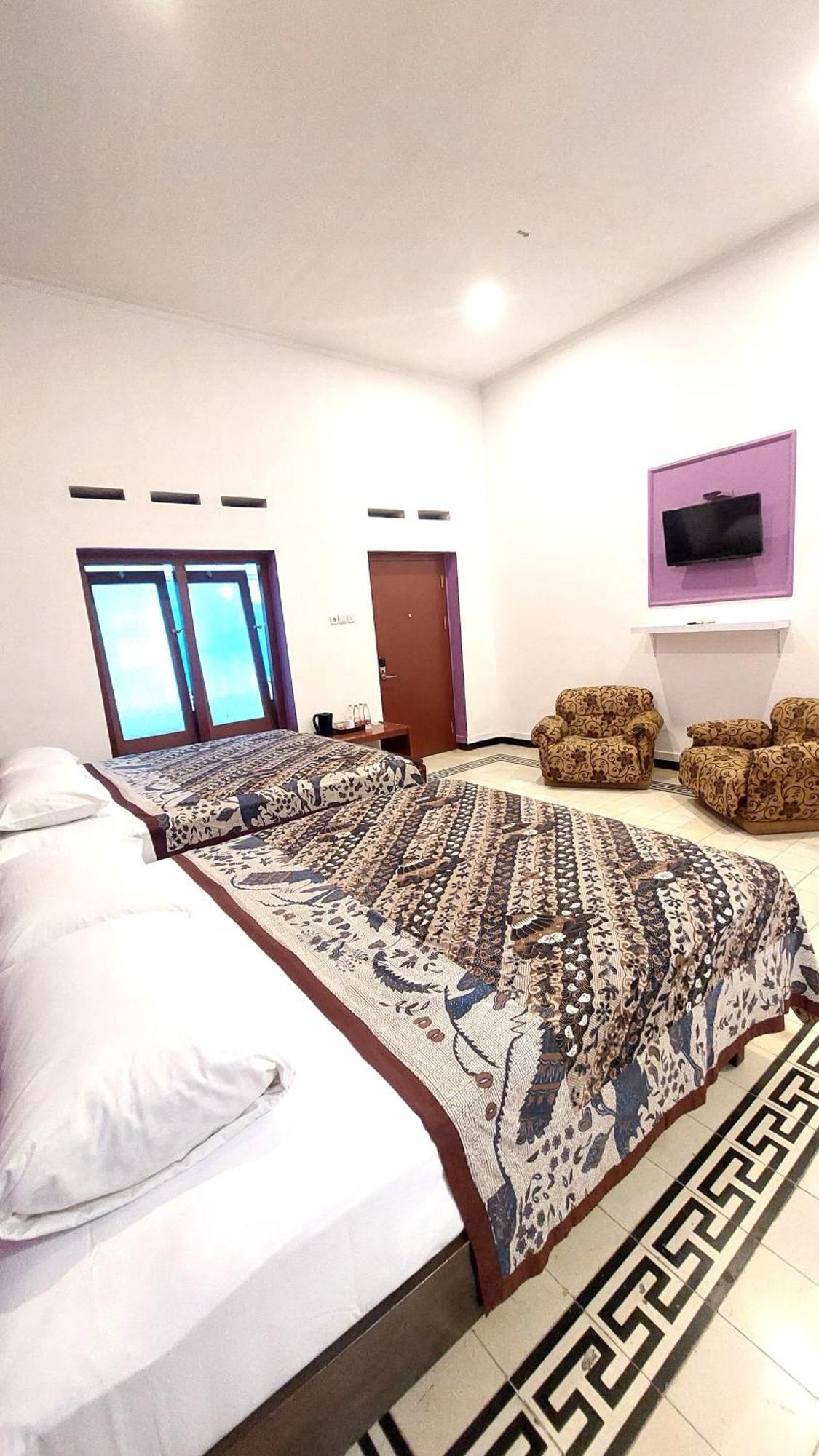 Riche Heritage Hotel Malang Exterior foto