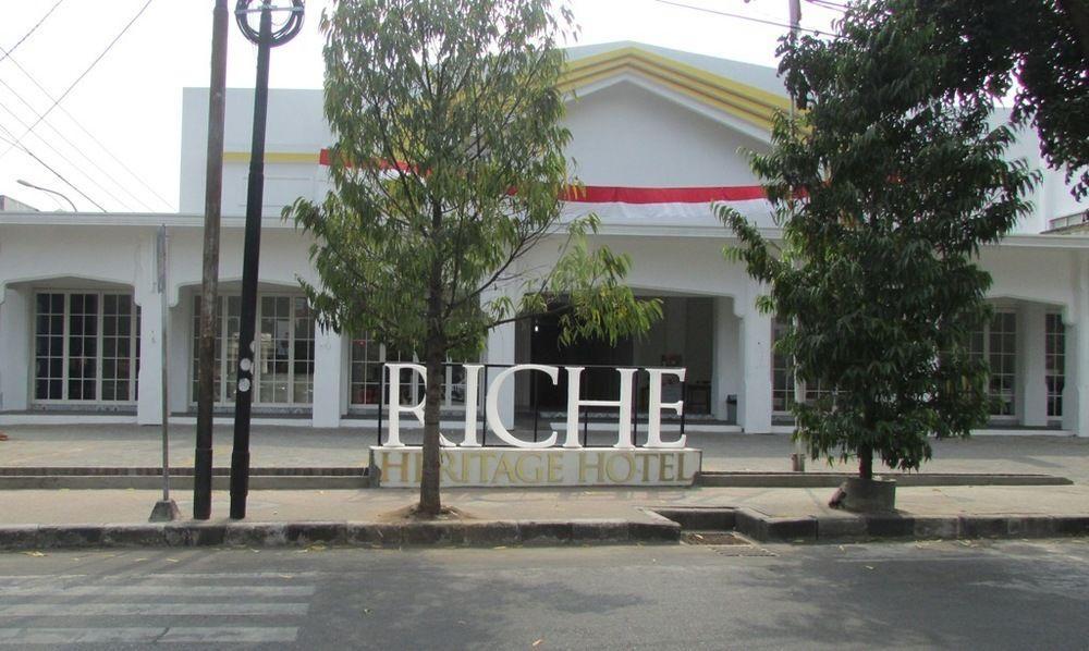 Riche Heritage Hotel Malang Exterior foto